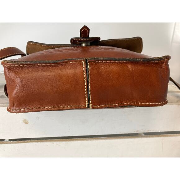 PATRICIA NASH SMALL EMBOSSED LEATHER CROSSBODY BAG - Picture 6 of 14